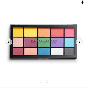 Revolution makeup Reloaded Marvellous mattes Eyeshadow Palette